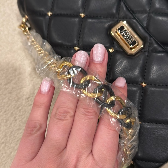 NWT Badgley Mischka Quilted Black Crossbody Bag with Gold Hardware, Studs … - Picture 4 of 8